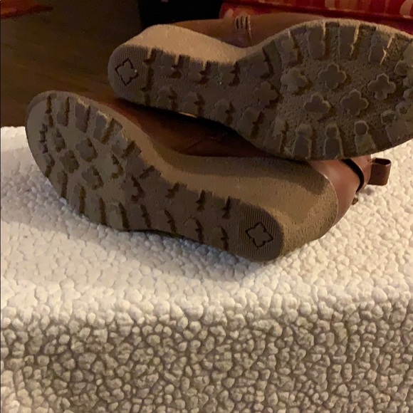 Wedge Heeled Boots - Picture 5 of 9